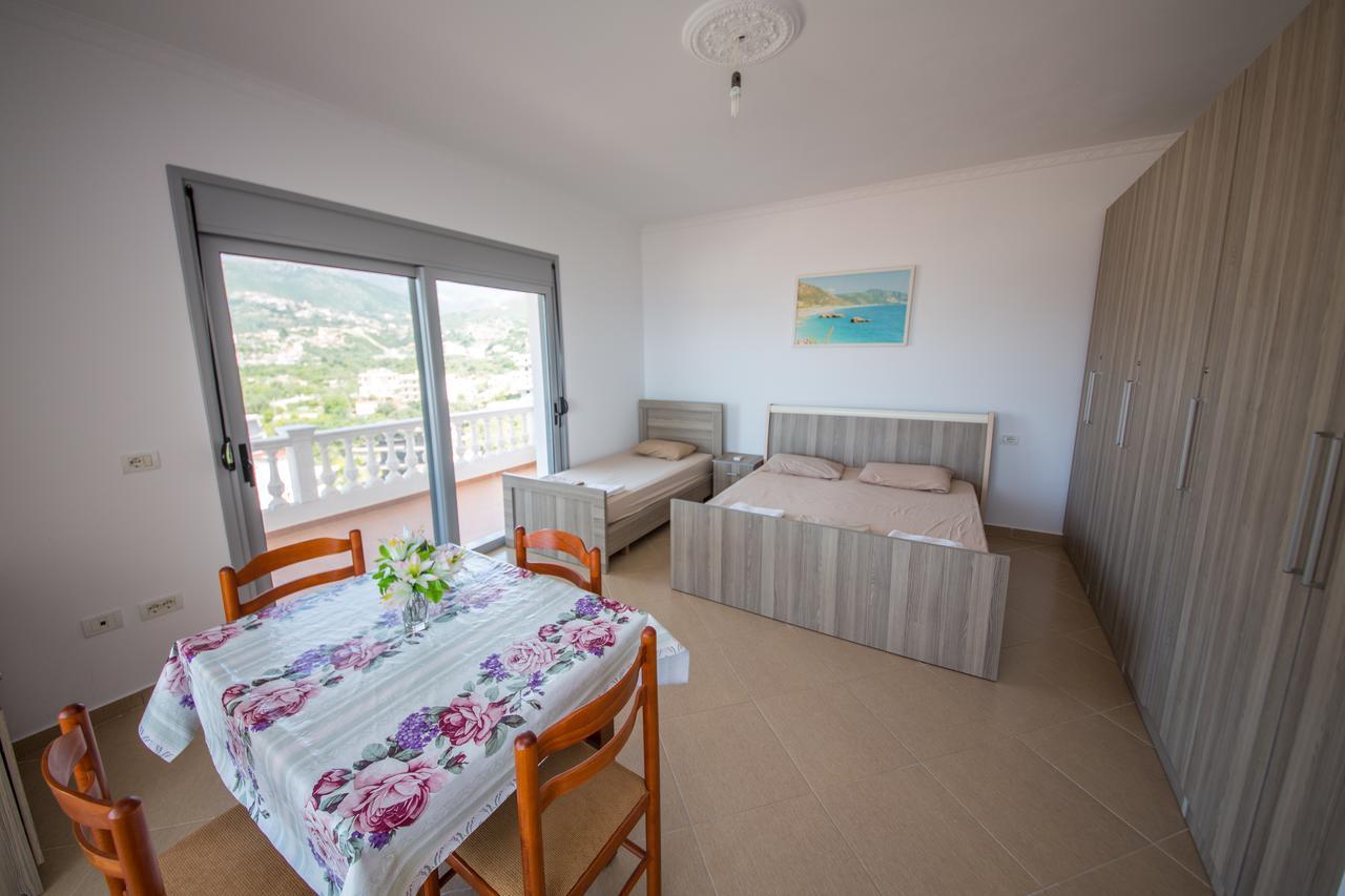 Himara Apartments Exteriör bild